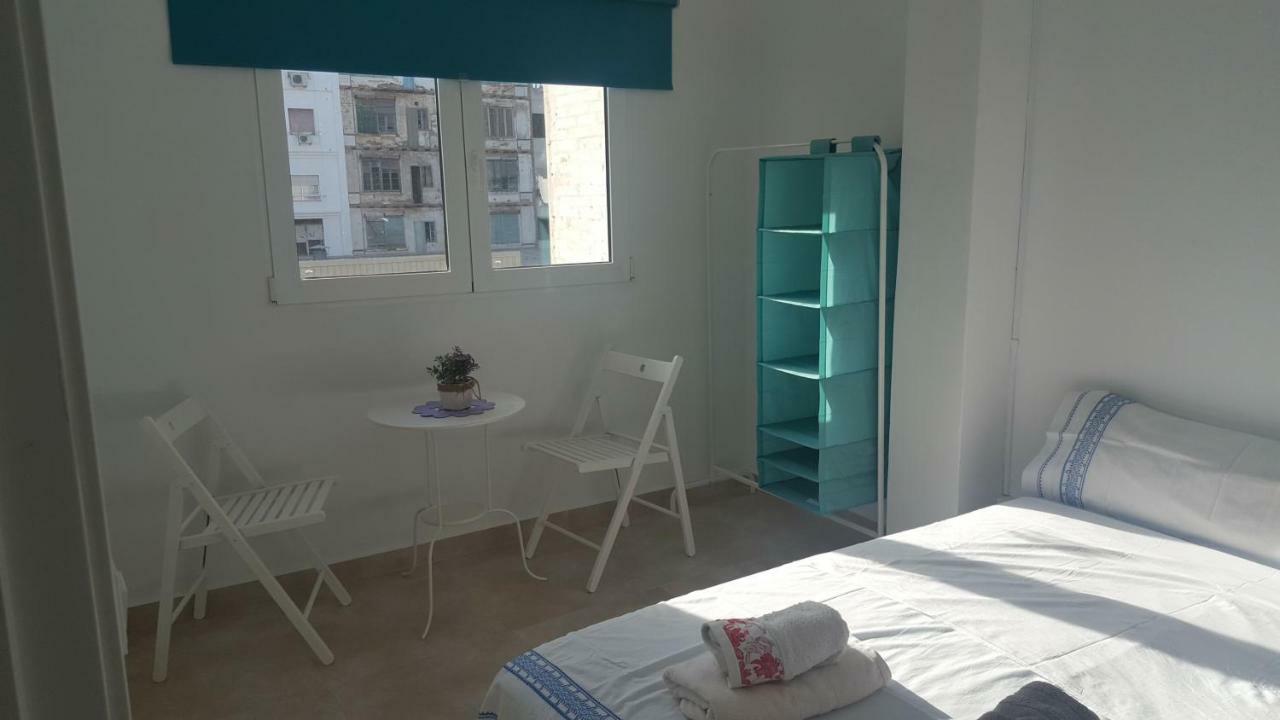 Oyo Guest House Ruzafa Valencia Buitenkant foto